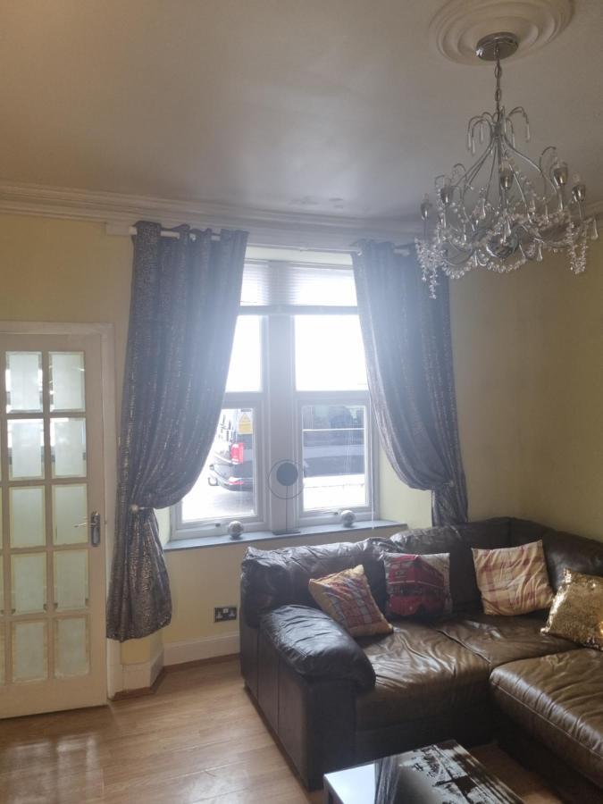 Nanny Bambi'S Highland Hoose Apartment Инвернес Екстериор снимка